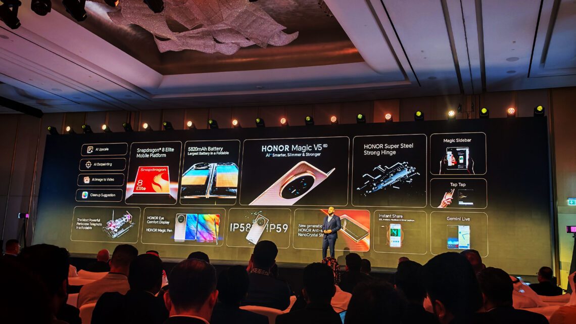 HONOR-Magic-V5-Pre-Orders-Begin-in-UAE-with-Record-Breaking-Strength,-AI-Features,-and-Slim-Design