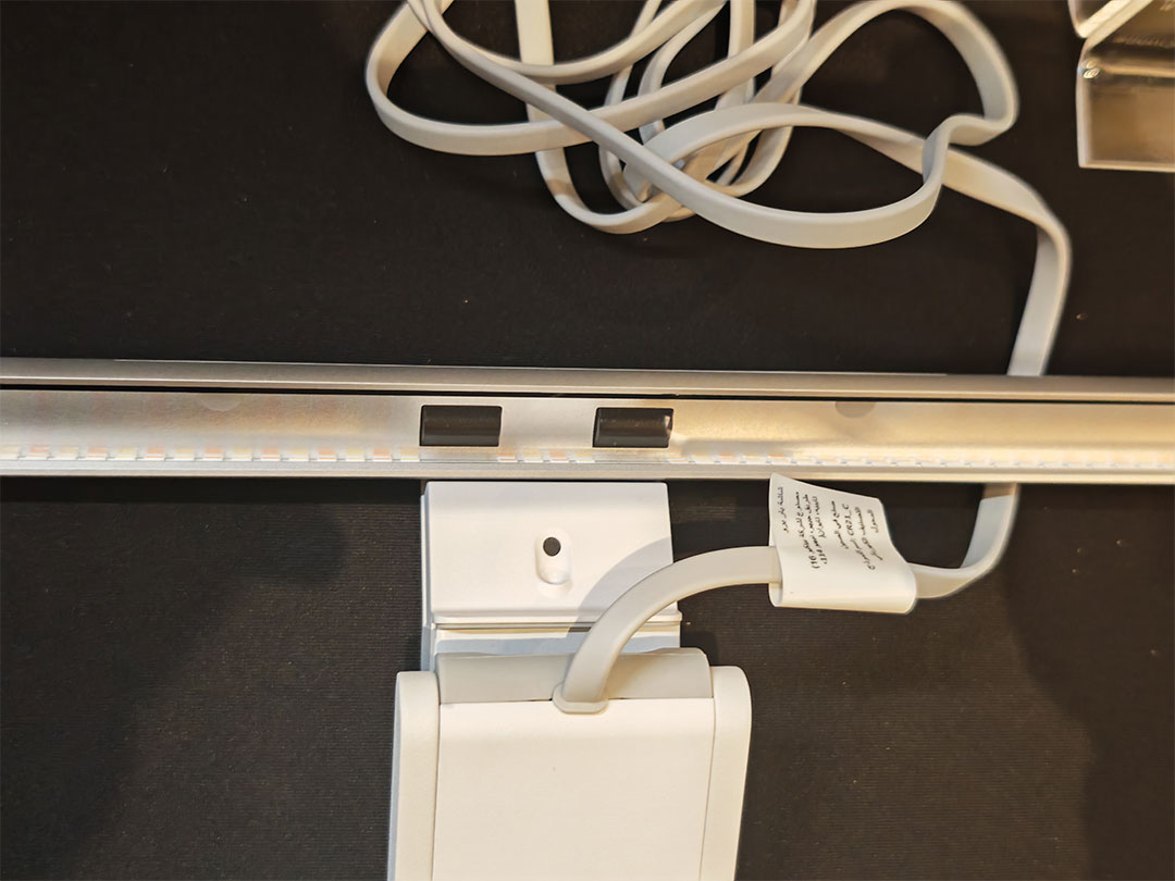BenQ-ScreenBar-series_LED_based_light
